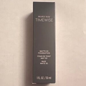 Mary Kay Timewise Matte 3D Foundation - Gray